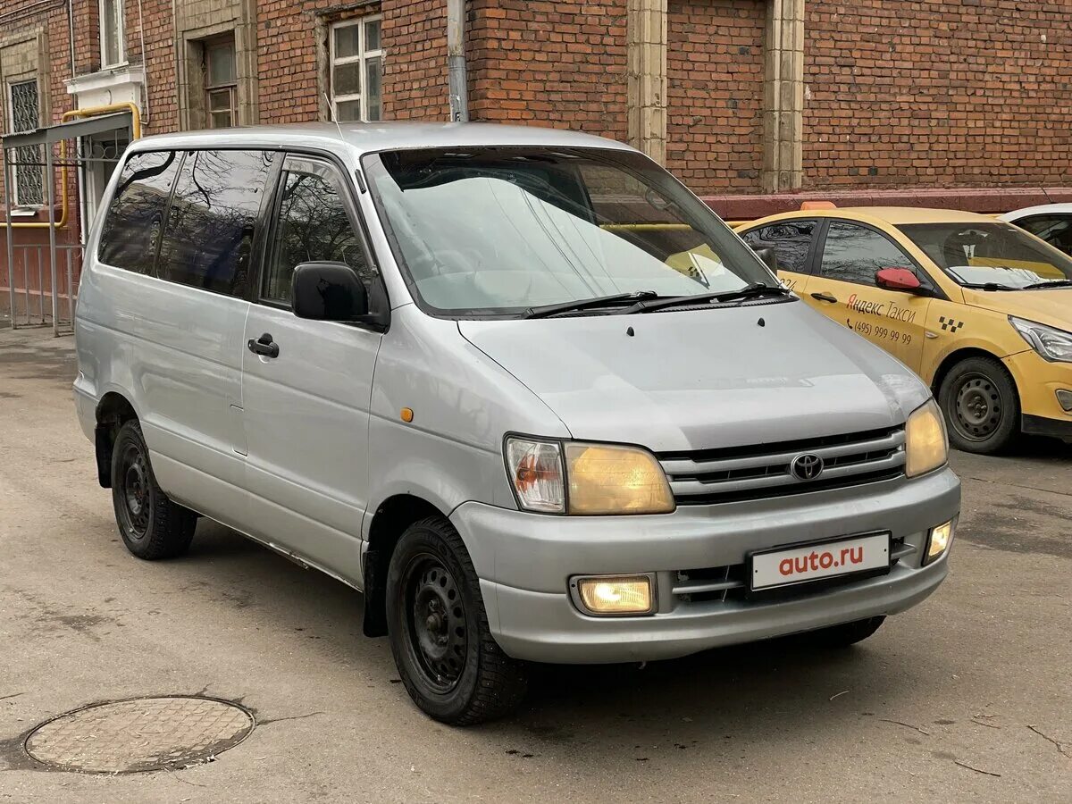 Toyota town ace 1996. Toyota town ace 3 поколение. Toyota town ace (2g). Toyota town ace 1998. Toyota town ace минивэн.