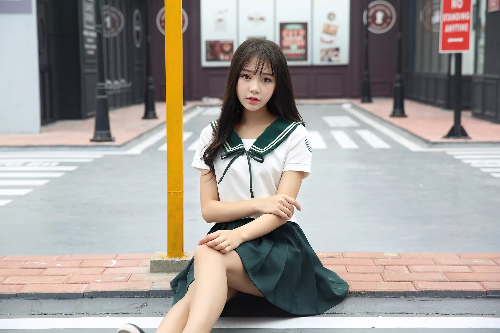 Schoolgirl new