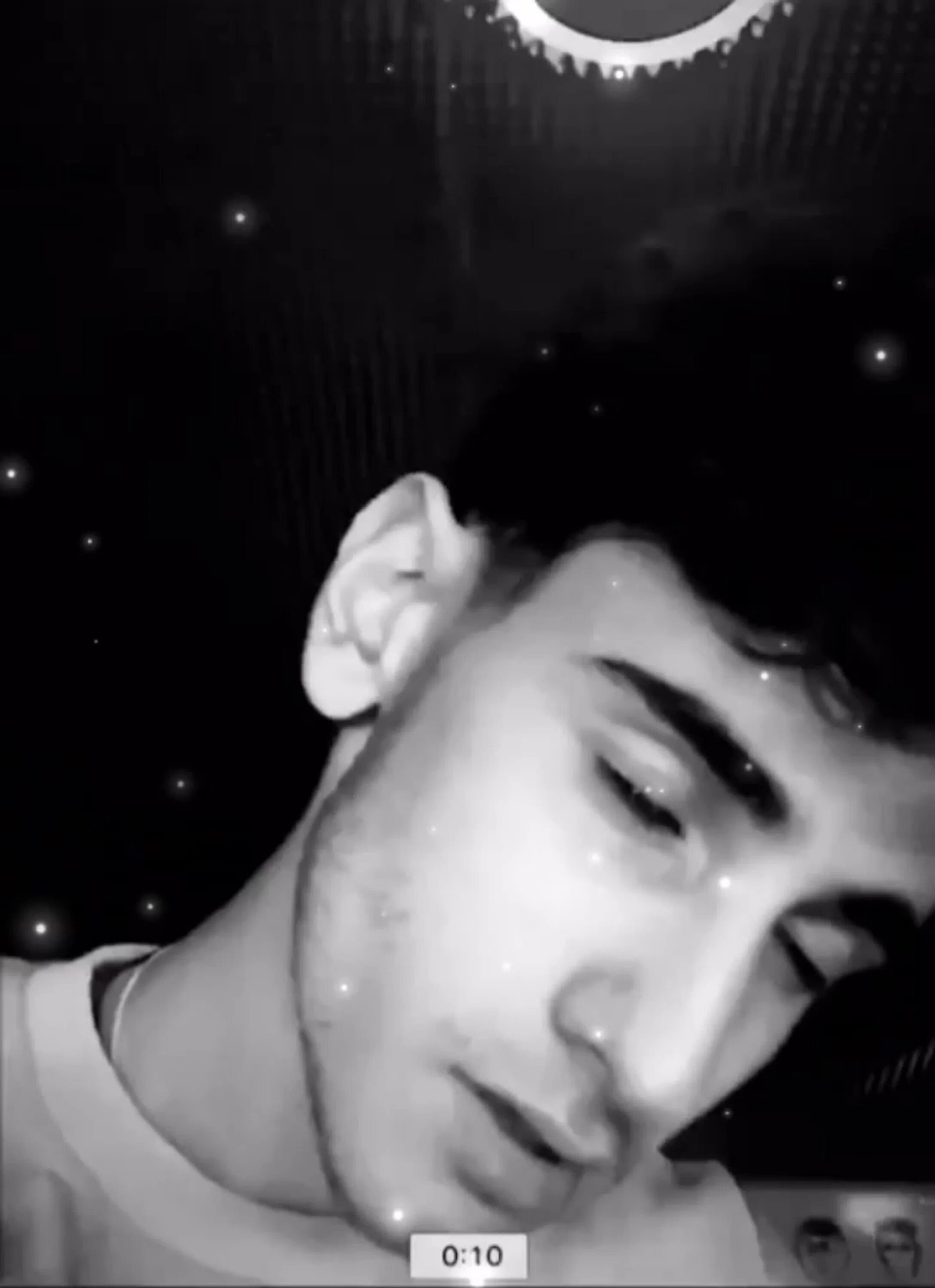 Твоя молодость знать тебя. Твоя молодость платье. Твоя молодость. Твоя молодость фото. Твоя молодость певец.