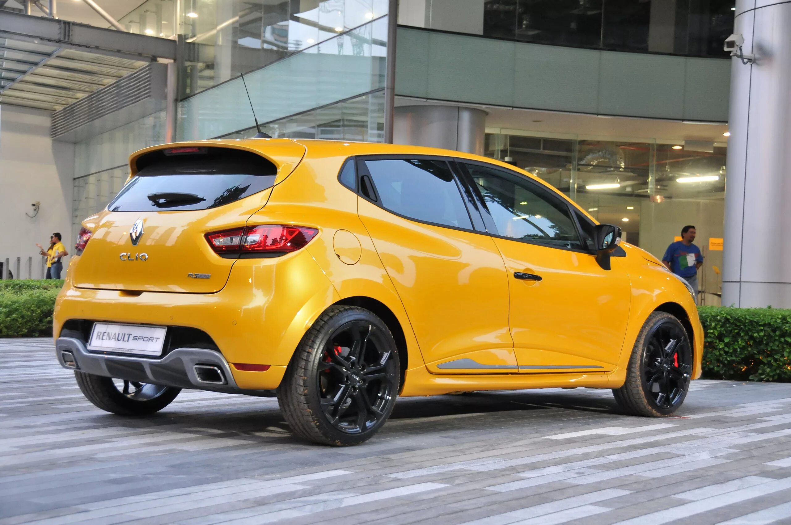 Reno clio rs. Рено клио рс. renault clio rs 2012. рено клио rs 2014.
