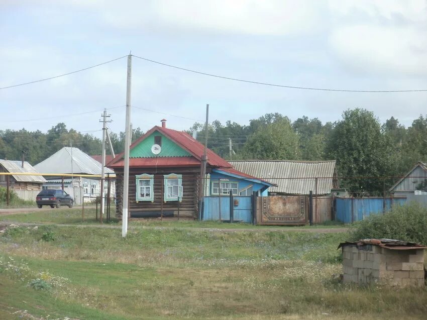 Стихия в Татарстане: пострадавшие, сваленные деревья, улетевшие крыши, тысячи лю