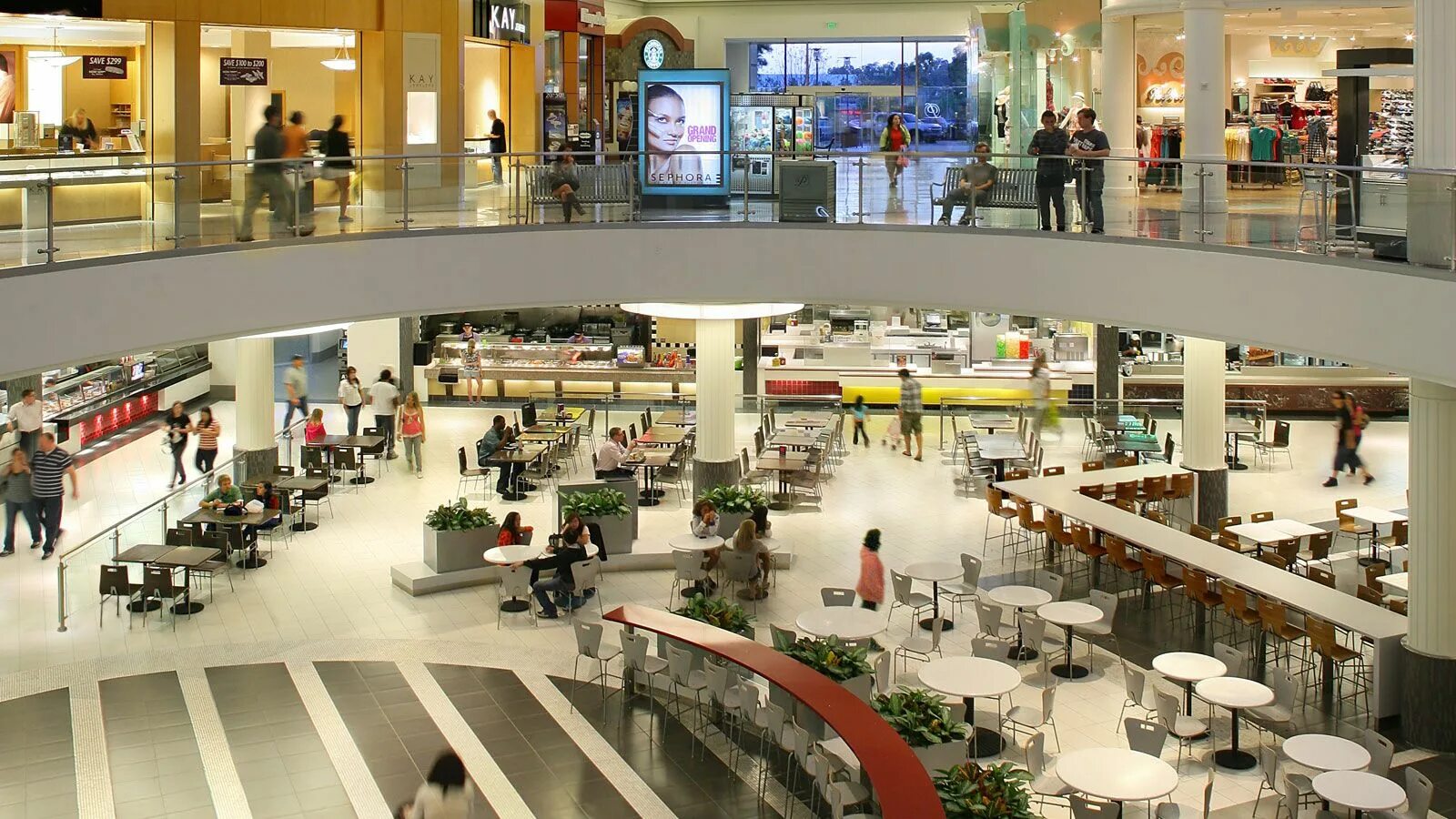 Смоленский пассаж фудкорт. Райкин плаза фудкорт. Фудкорт небо нижний новгород. Варшавский фудкорт. Фудкорт в тц.