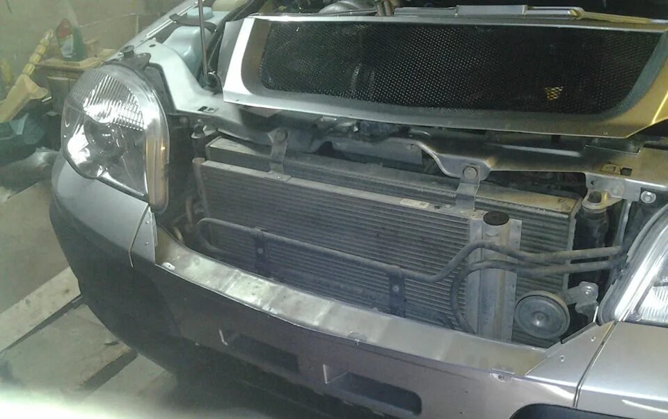 Поменять переднюю решетку. Снятие решетки радиатора киа рио 3. Как снять бампер ауди тт 8n. Поменять переднюю решетку. Поменять переднюю решетку.