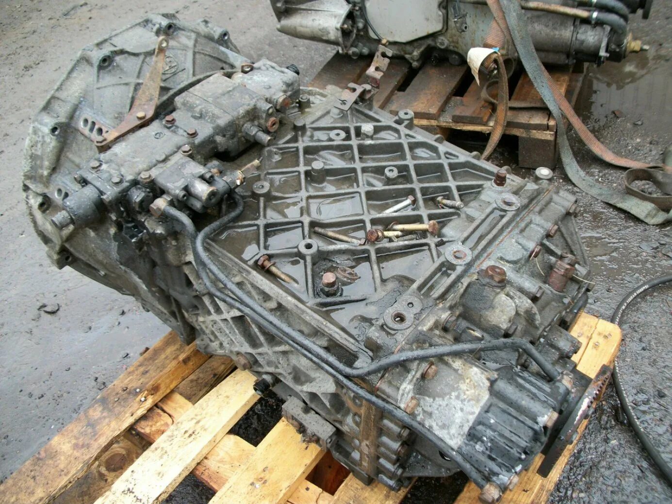 32 16 s. КПП КАМАЗ ZF 16s151. КПП МАЗ ман ZF 16 S 151. Коробка ЗФ 16 КАМАЗ. Zf16 s151dd.