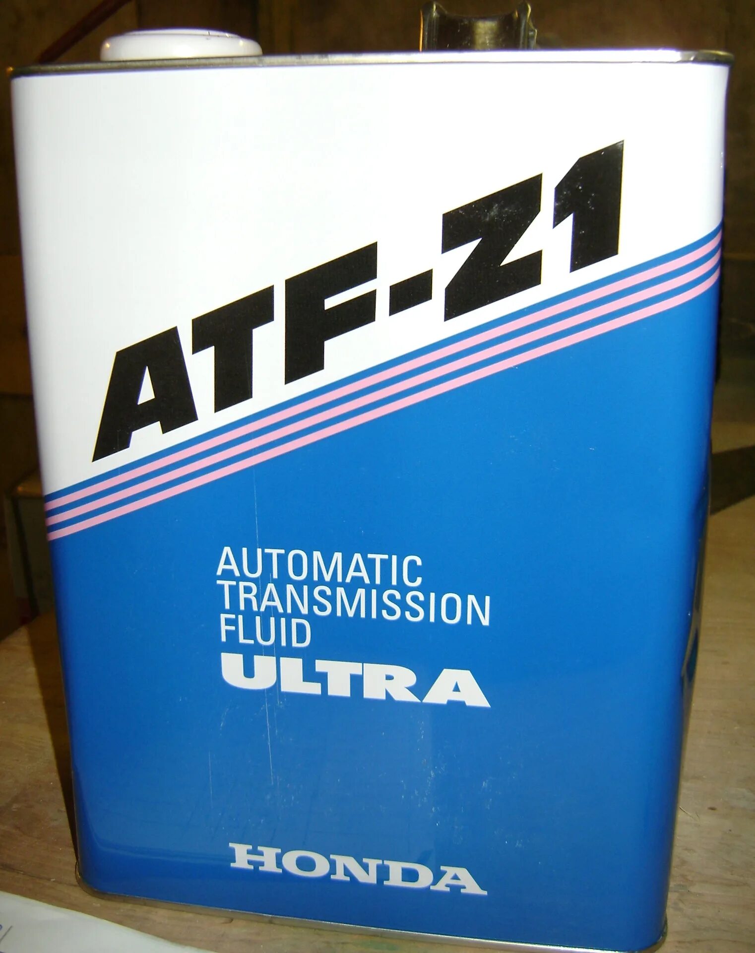 Honda ultra atf. Ultra ATF-z1 4л. Honda Ultra ATF-z1. Honda ATF Z-1. Трансмиссионное масло Хонда z1 для АКПП.