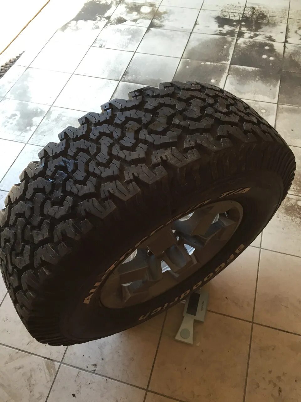 Куплю колеса 265 70. Nitto Trail Grappler 265/70 r17. Колеса 300 / 75.16. Колеса 265/75/16. GLOBALGUM 265/70-16.