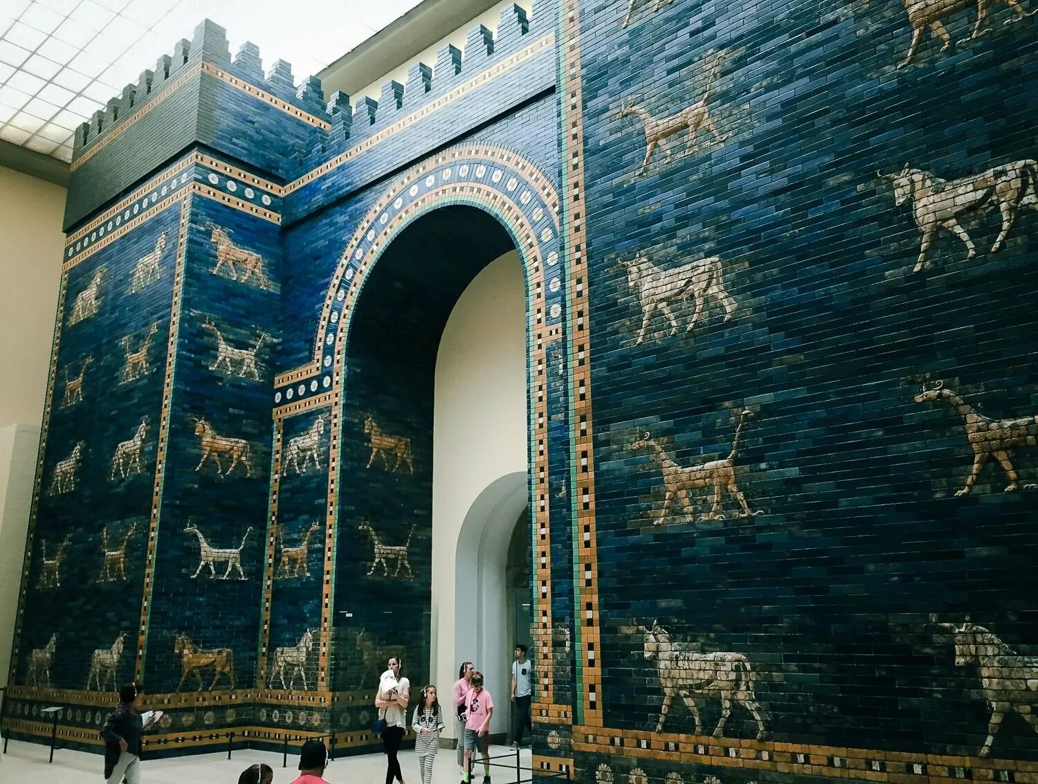 TgTourism " Blog Archive Tol-e Ajori: il segreto dell'altra porta di Babilonia -
