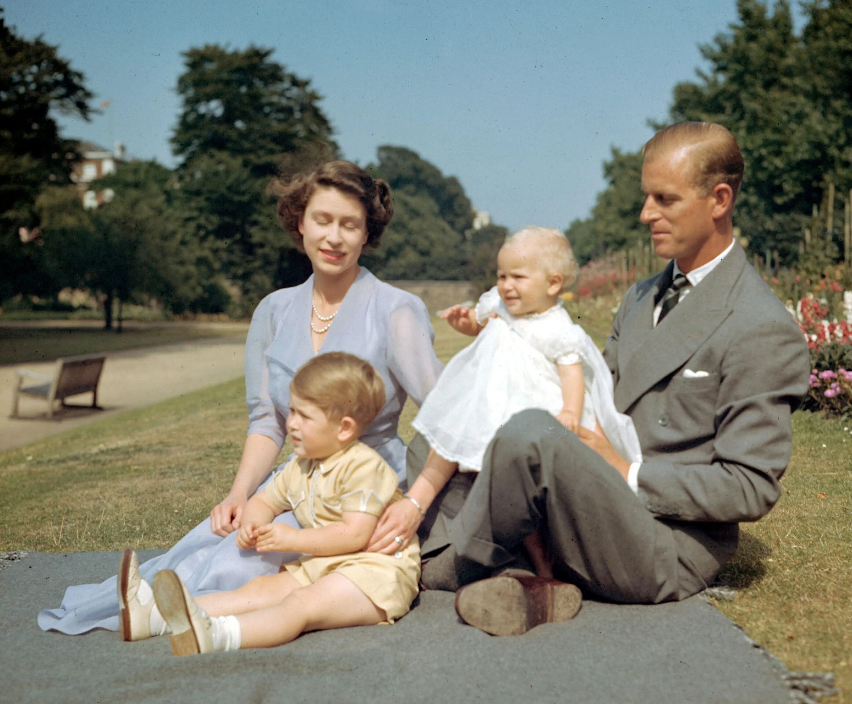 Elizabeth 2 and Prince Philip. Дети королевы Елизаветы 2 и принца Филиппа. Дети королевы Елизаветы 2. Вторая жена семьи
