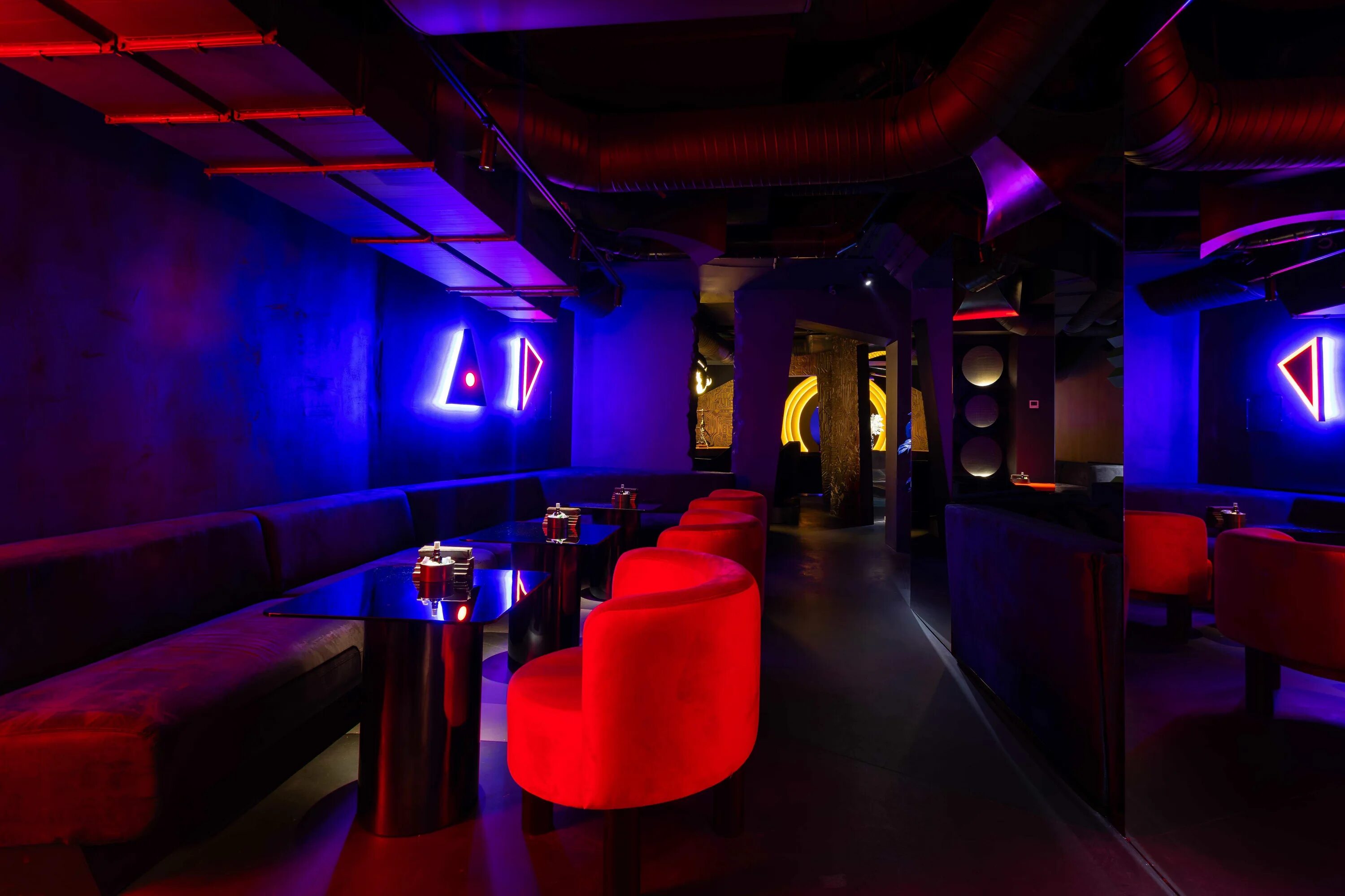 Manya bar просп строителей