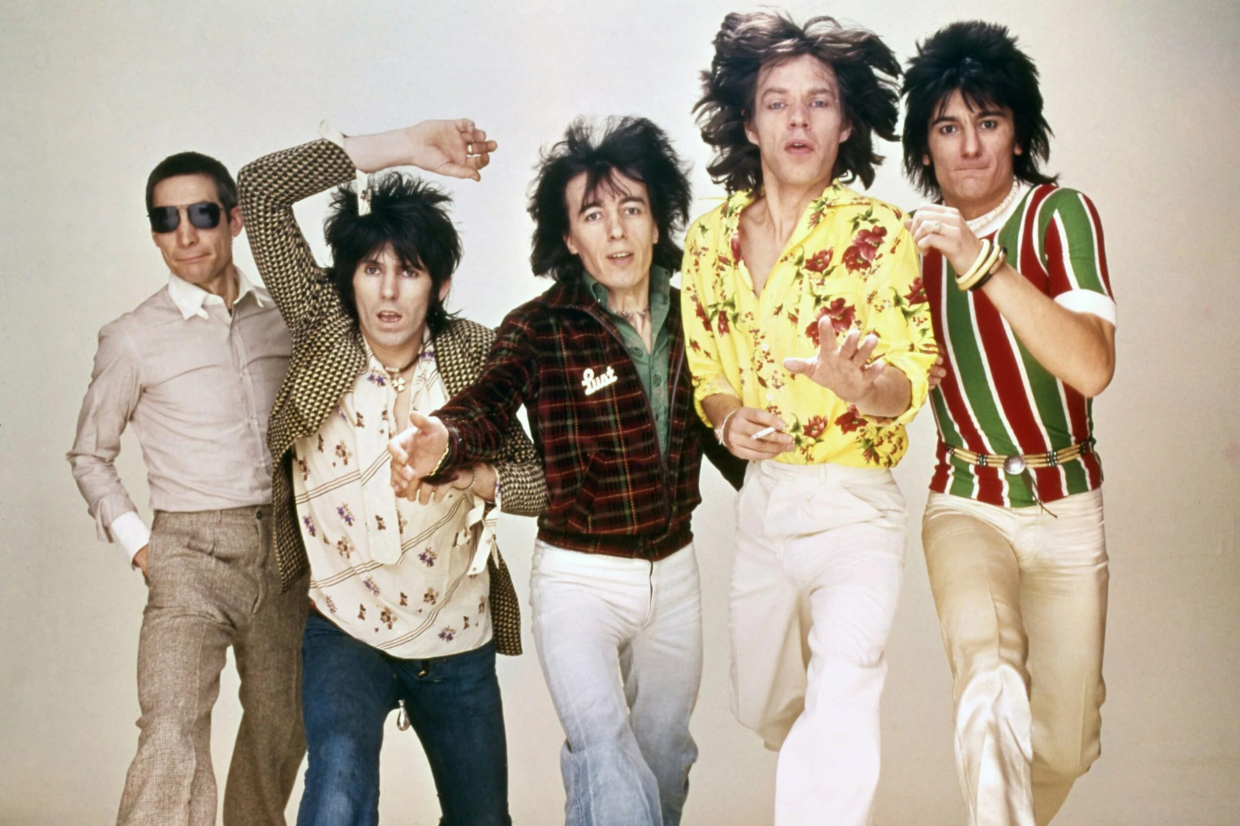 Rolling stones songs. Группа the Rolling Stones. Группа the Rolling Stones молодые. Участники Роллинг стоунз. Rolling Stones 1980.