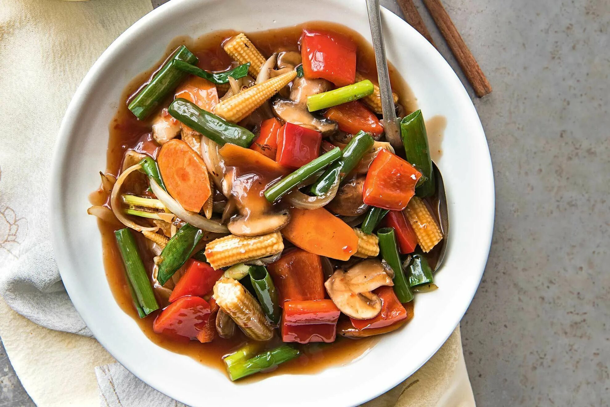 Fry vegetables. Готовый соус стир Фрай. Fried Vegetables. Sweet and Sour Vegetables. Stir Fried Vegetables.