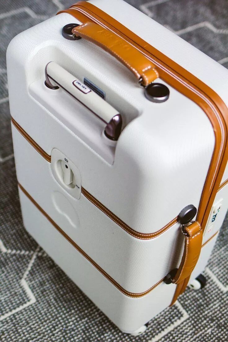 Собранные кейсы. Travel sentry approved чемоданы dielle. delsey luggage. собранные чемоданы. собранный чемодан.