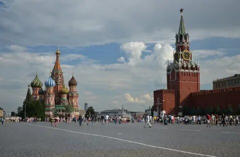 Какая площадь в центре москвы