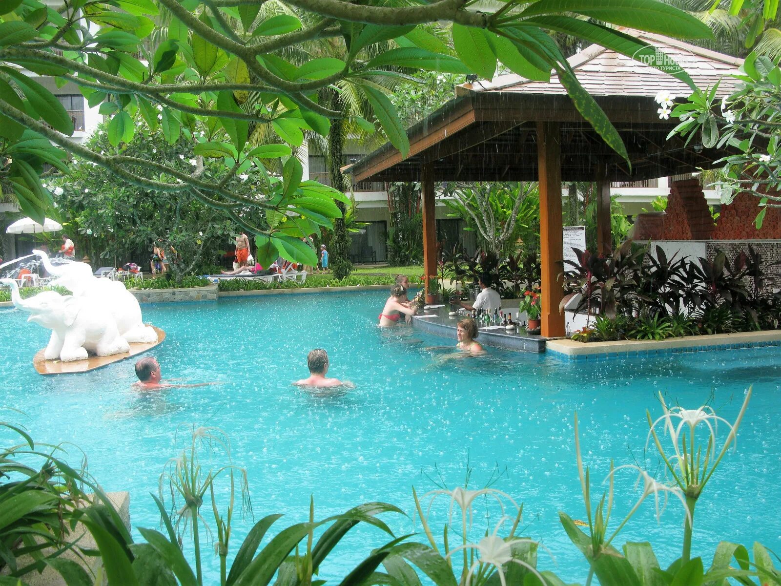Пхукет отель naithonburi beach. Naithonburi beach resort 4. naithonburi 4 пхукет. отель naithonburi beach resort тайланд. naithonburi beach resort 4 пляж.