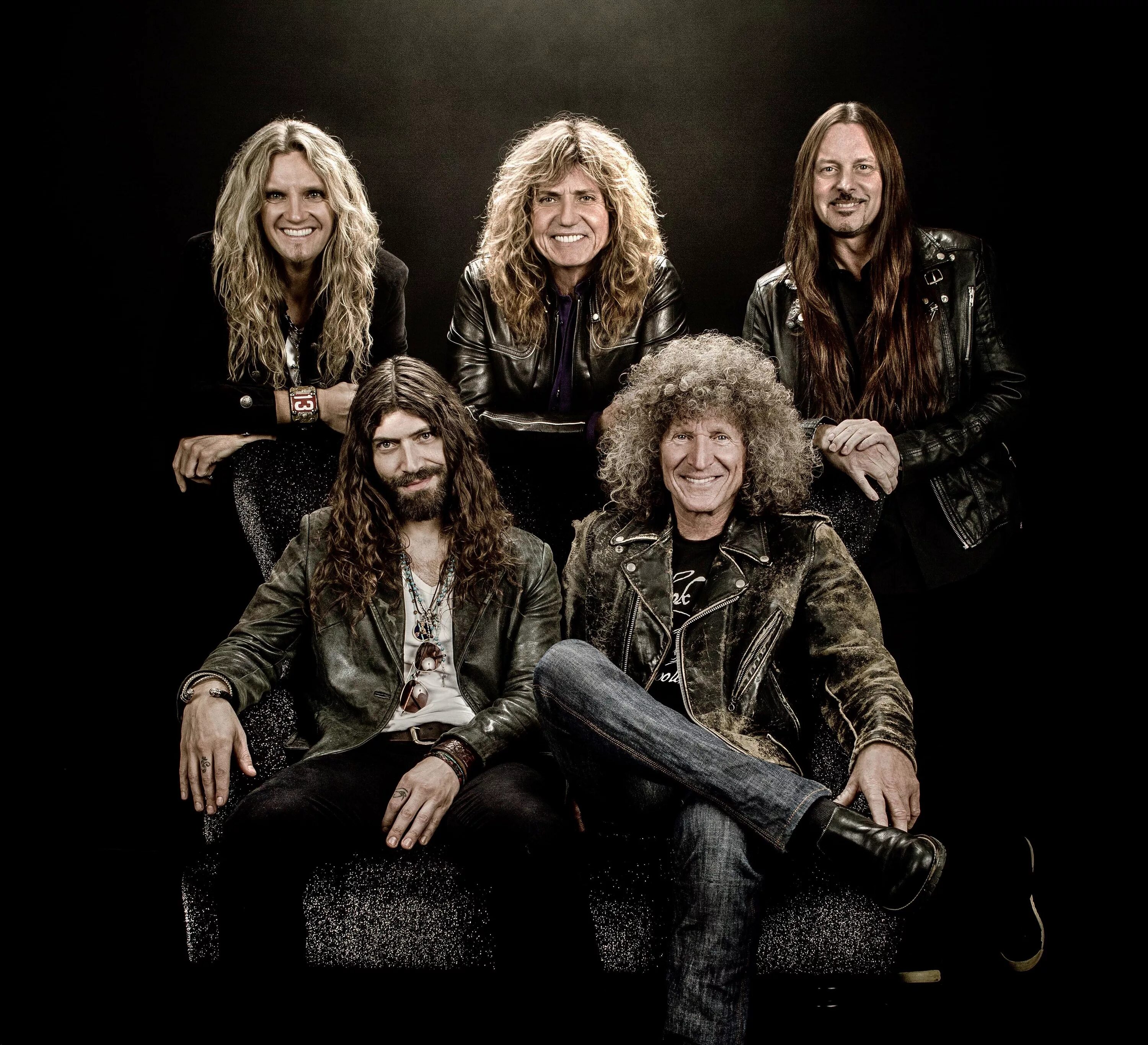 Уайт снейк. Группа Whitesnake. Группа Whitesnake молодые. Whitesnake Band 2021. Whitesnake 2022.