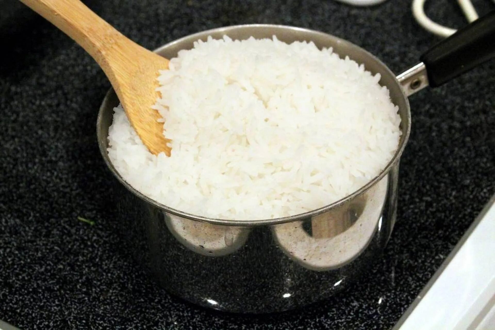 Рис после варки увеличивается. Рис пропаренный отварной. Патна рис. Приготовление риса. Отварить рис.