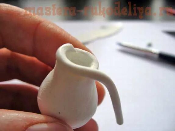 Кувшинчик из пластилина. Лепка кувшина. лепка кувшинчик. кувшин лепка из глины. лепка кувшинчик старшая группа.