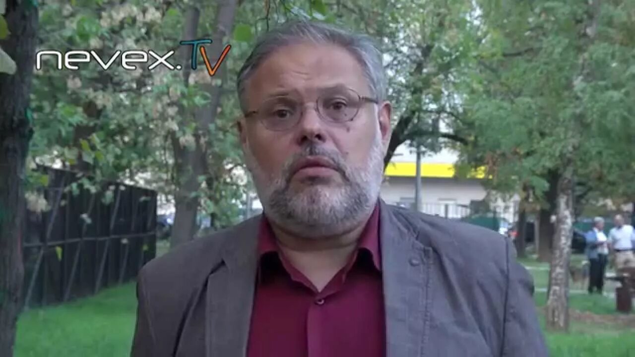 Хазин комментарии к текущим. Михаил леонидович хазин. хазин михаил леонидович в молодости. михаил леонидович хазин фото в молодости. михаил хазин в молодости фото.