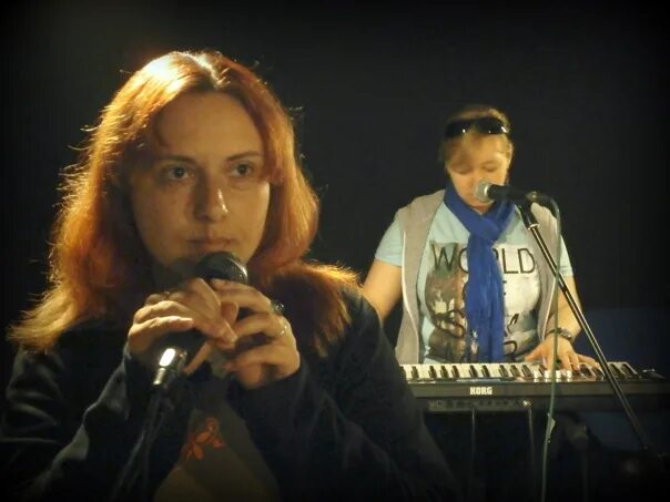 Огни групп екатеринбург. Существуют ли блуждающие огни. Блуждающий огонек. Блуждающий ансамбль. Панченко блуждающие огни.