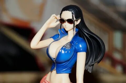 Suoiresnu one piece nico robin