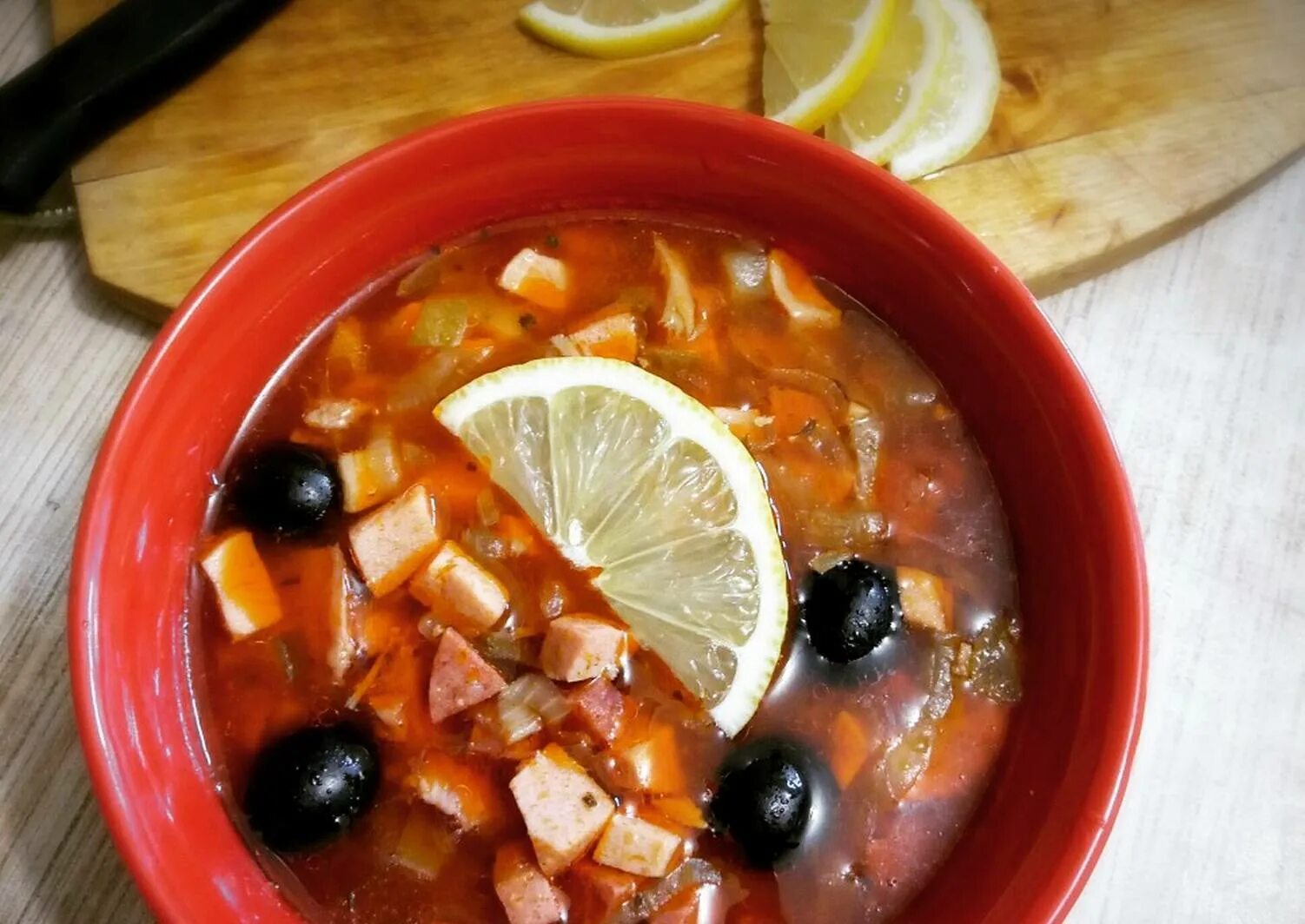 Рецепт самой вкусной сборной солянки. Сборная наваристая солянка. Солянка сборная Рыбная. Солянка сборная мясная. Солянка с рыбой.