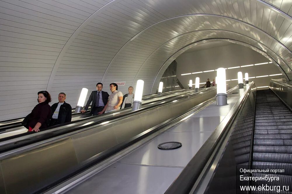 Екатеринбургский метрополитен.Чкаловская. Чкаловская метро ЕКБ. Станция метро ЕКБ Чкаловская. Станция чкаловская екатеринбург