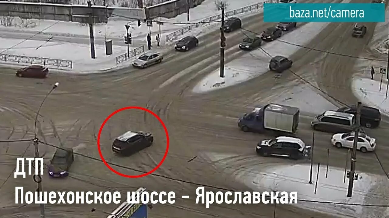 Дтп на ленинградской у моста вологда. Дтп вологда пошехонское шоссе. Дтп вологда сегодня на пошехонском шоссе. Дтп вологда на пошехонском шоссе. Пошехонское шоссе петина перекресток.