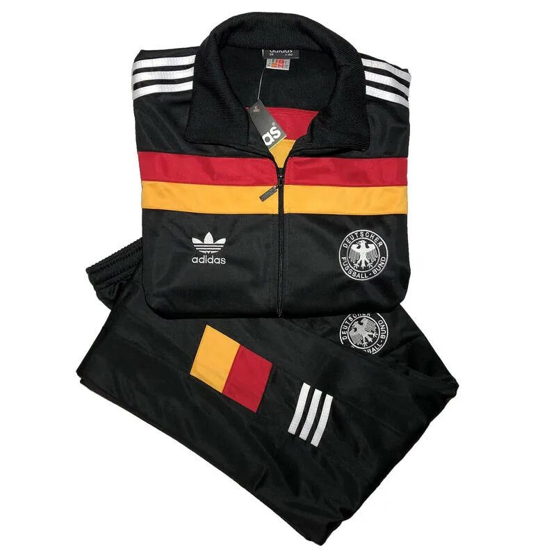 Спортивный костюм германия купить. Adidas Бундес 80 90. Deutscher Fussball Bund adidas спортивный костюм. Мужской спортивный костюм адидас 90 немецкая. Костюм adidas Бундас.