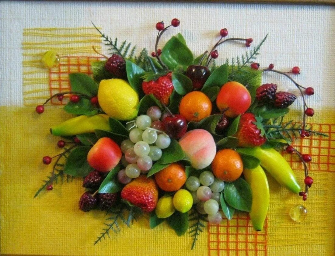 Настенные композиции из искусственных фруктов. Панно из фруктов. Панно с искусственными фруктами. Панно из фруктов. Панно с искусственными фруктами.