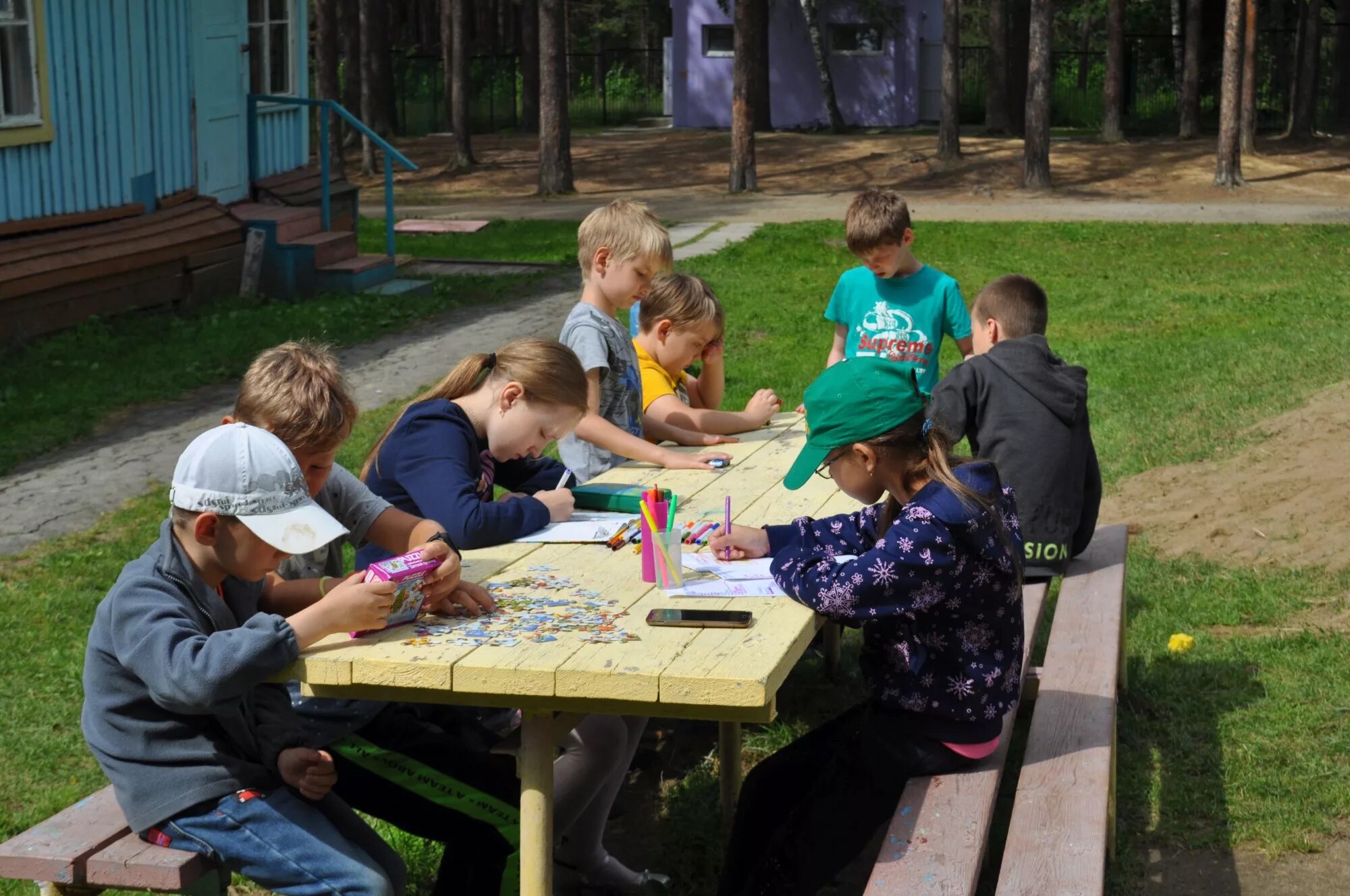 Загородный лагерь заря. Лагерь Заря Сысерть. Загородный лагерь Заря Свердловская область. Лагерь загородный Чкаловский район. Лагерь Заря Свердловская область Сысерть.