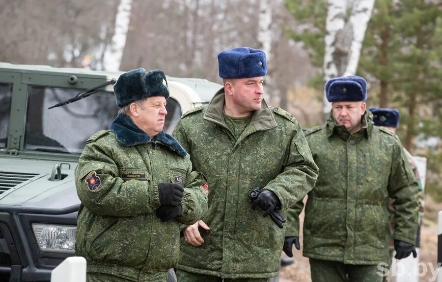 Сборы в армию. Военные сборы в белоруссии. Сборы в рб. Военные сборы. Резервисты.