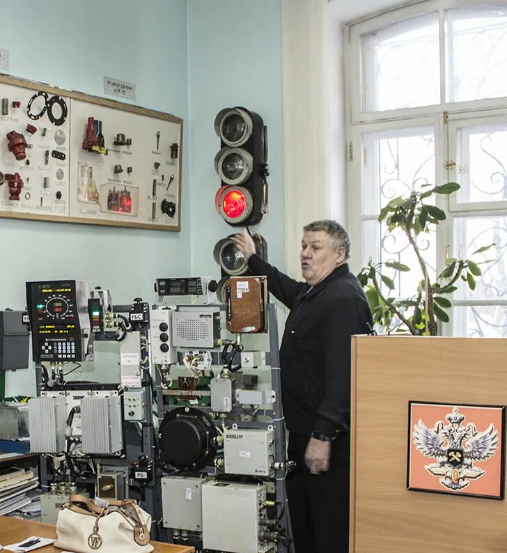 Rzhd", severnyy uchebnyy tsentr professional'nykh kvalifikatsiiy. Учебный центр ржд. Уцпк ржд чита. Ренейминг и реорганизация компании картинки для детей. Учебный центр ржд екатеринбург.