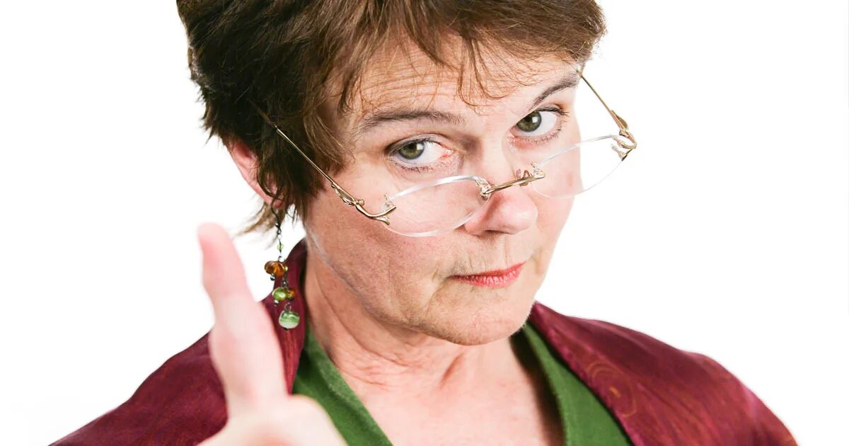 Долорес джейн амбридж актриса. Тетка похоже также находилась тут. Учительница выложила в сеть. Веселые тетки. Вероника зайцева сейчас 2021.