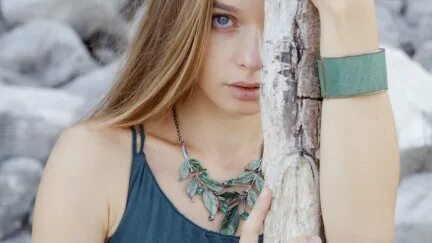 Minsk kochalarida yalangoch fohisha