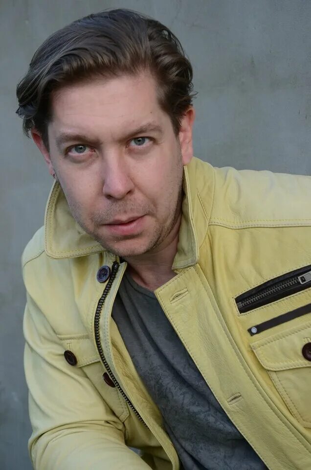 актер моховиков