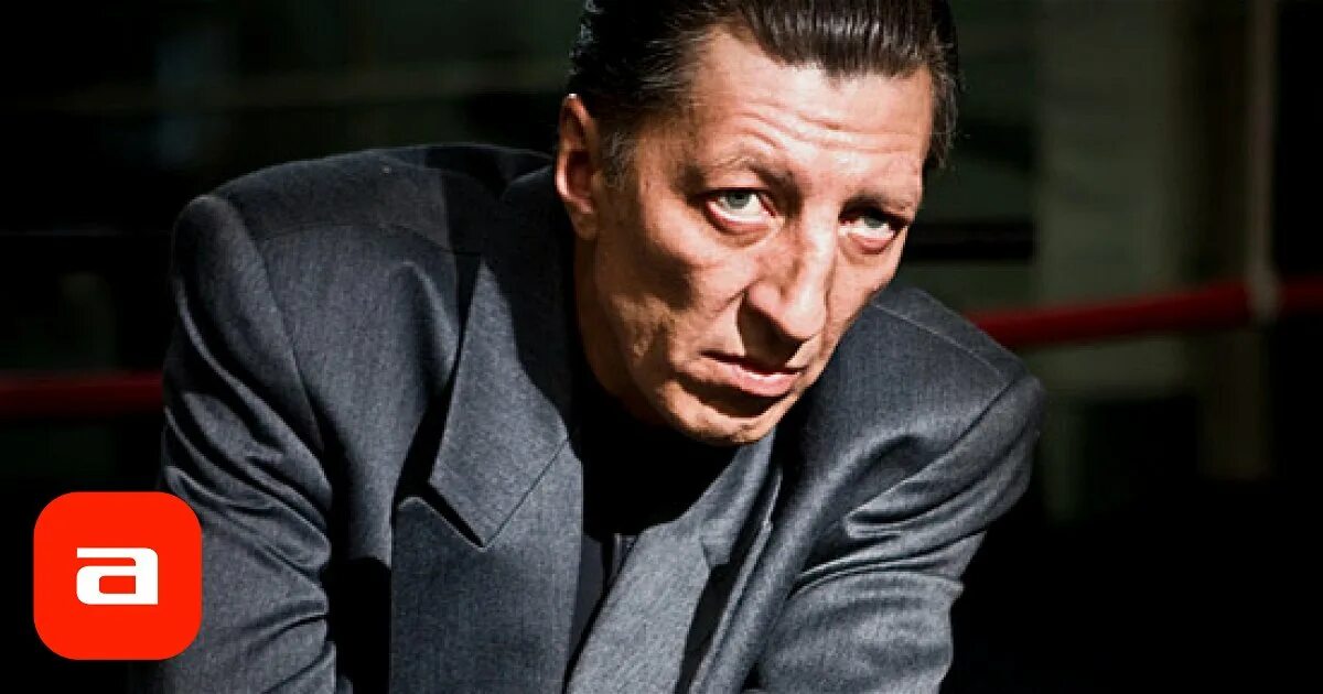 Актер играет бандитов в сериалах