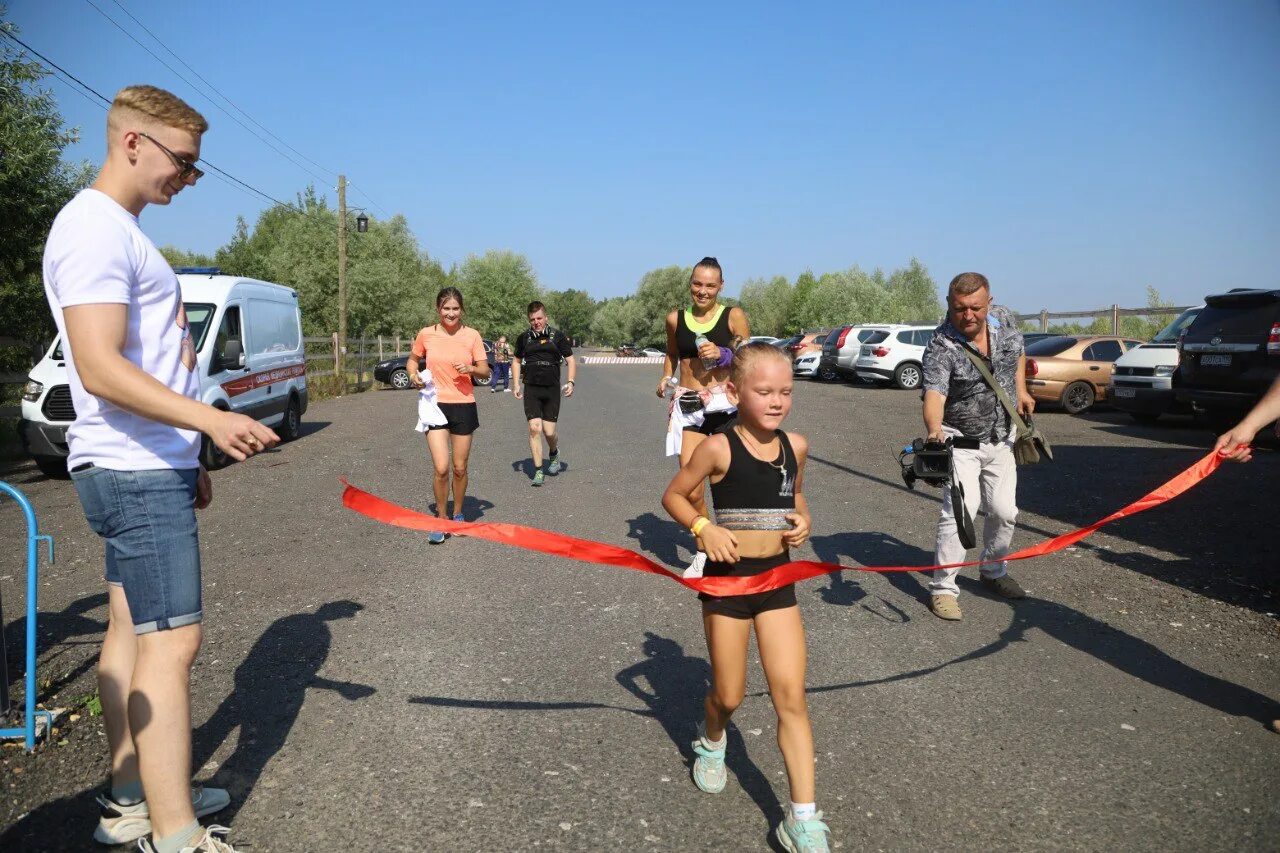 Бокс забег серпухов. Легкоатлетический кросс общий. Серпухов сегодня спорт. Серпухов пробег. Серпухов пробег.