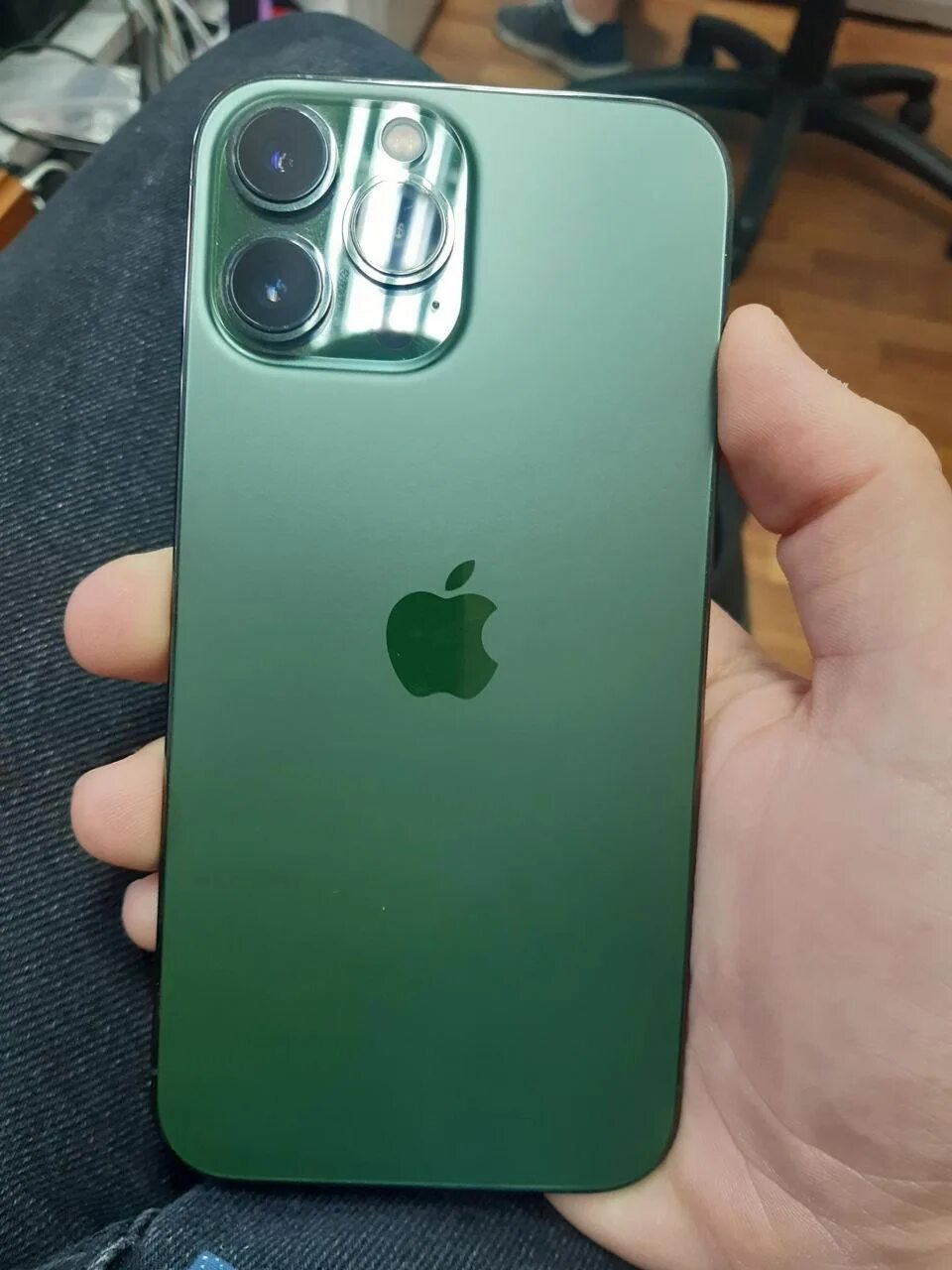 Б зеленый 13. Apple iphone 13 128 ГБ зеленый. Айфон 13 зеленый. Iphone 13 Pro Max 2022. Iphone 14 Pro Max зеленый.
