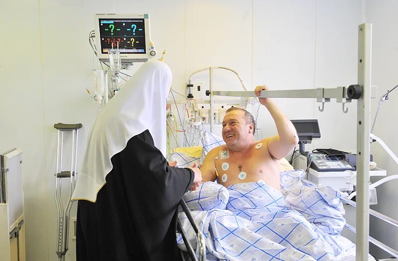 Врачи госпиталя бурденко фото НТВ. Сегодня в Москве