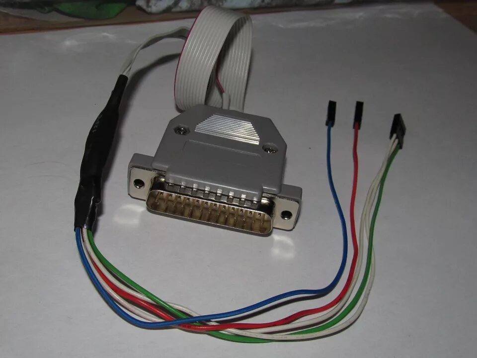 Lpt программатор. Программатор 5 проводков lpt avr. программатор lpt stk200. lpt программатор для avr. lpt 5 проводов программатор avr.