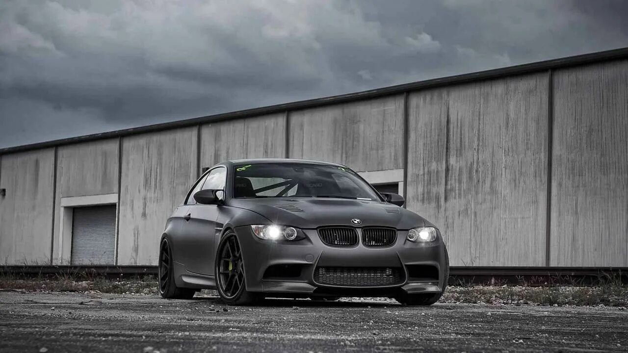 БМВ м5 e92. BMW e92 матовая. BMW m3 e92 Grey. BMW e92 Grey. Серый 3 читать