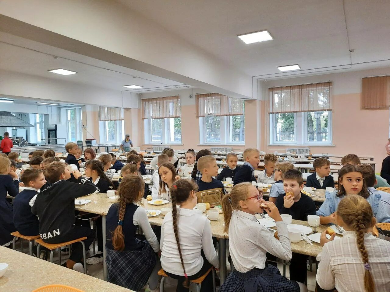 Школа Шик 16 Москва. Завтрак в школе. Школьный завтрак в Германии. Про 16 школу