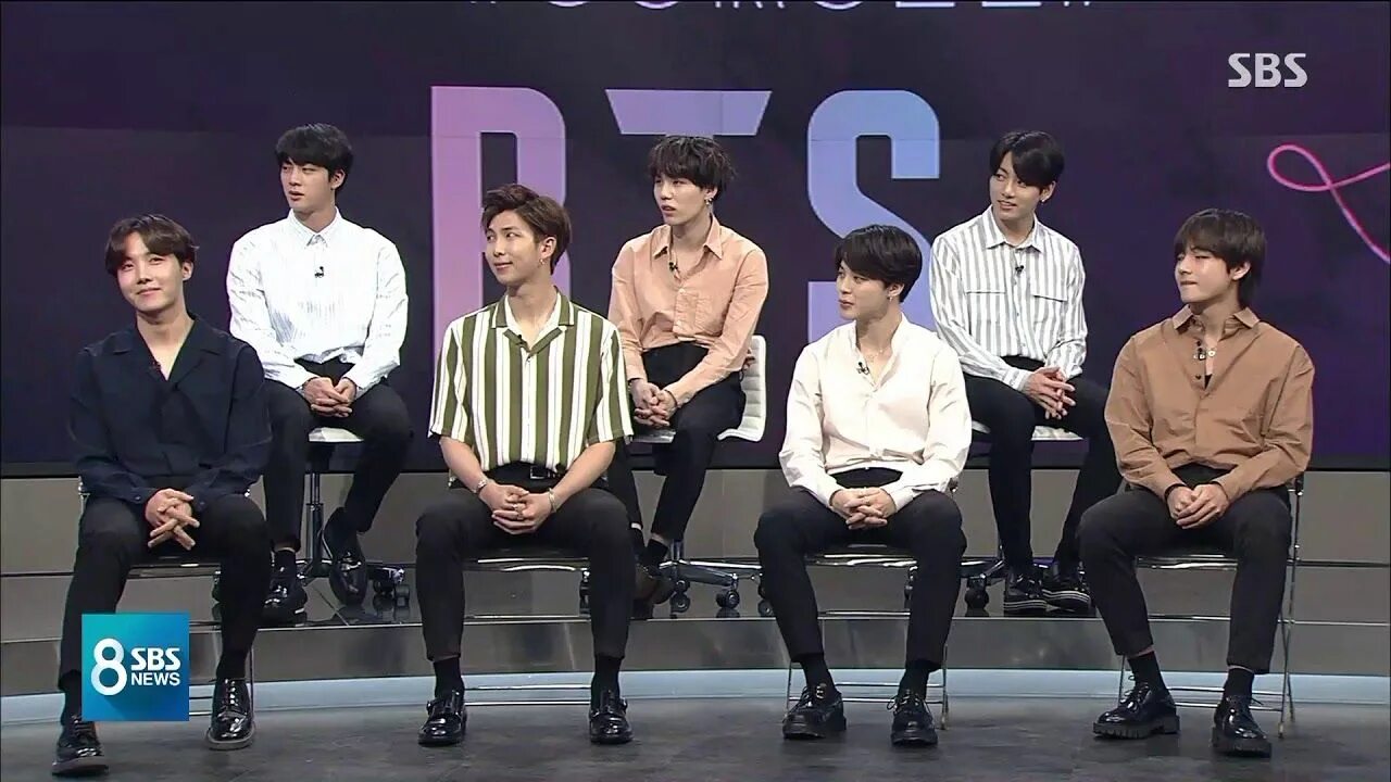 Бтс интервью. Бтс интервью. Бтс интервью. Бтс на американском шоу. Бтс интервью 2021.