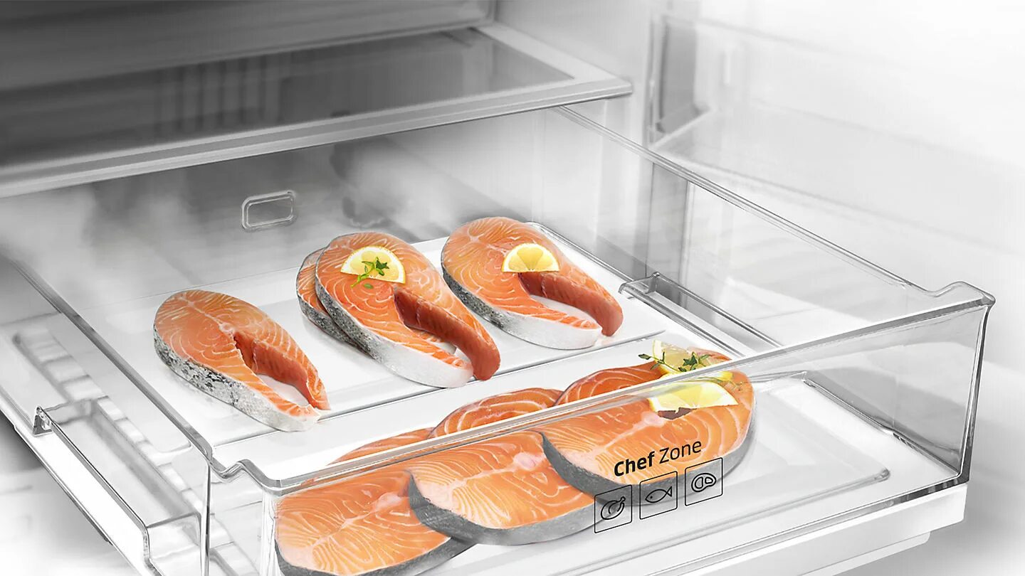 Рыба без холодильника сколько. Рыба в холодильнике. Хранение рыбной продукции. Рыба в морозилке. Хранение рыбы в холодильнике.