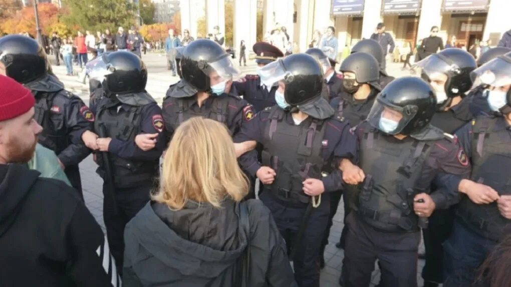 Акция протеста на площади