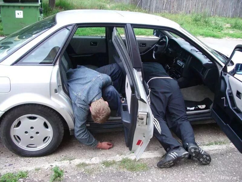 Алкаш за рулем. Алкаш за рулем. Водитель алкаш. Пьяный водитель за рулем. Алкаш за рулем.