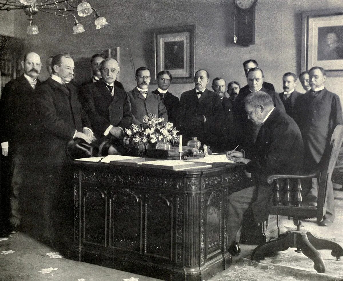 1898 создание. Treaty of paris 1898. парижский мирный договор 1898. французский дипломат жюль камбон.
