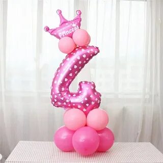 Торжественно цифра 3