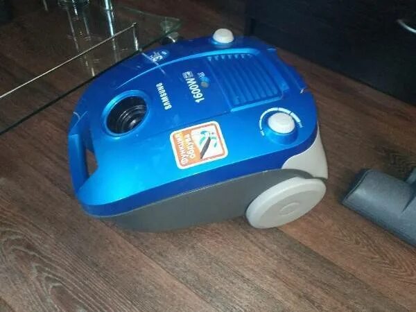 Рейтинг пылесосов Самсунг 1600W: обзор лучших моделей + рекомендации по выбору -