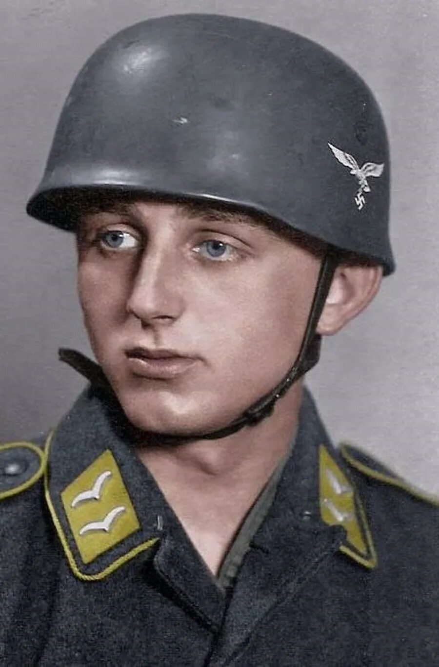 сделать по немецкому по фото